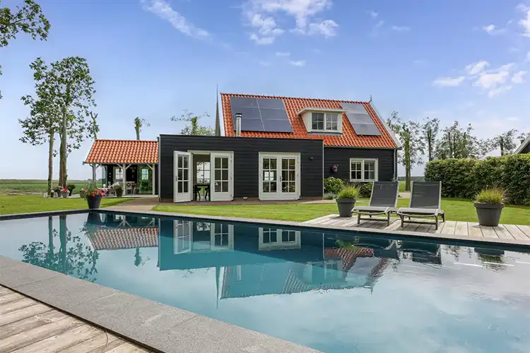 Vakantiehuis met zwembad Zeeuwse Kust Nederland